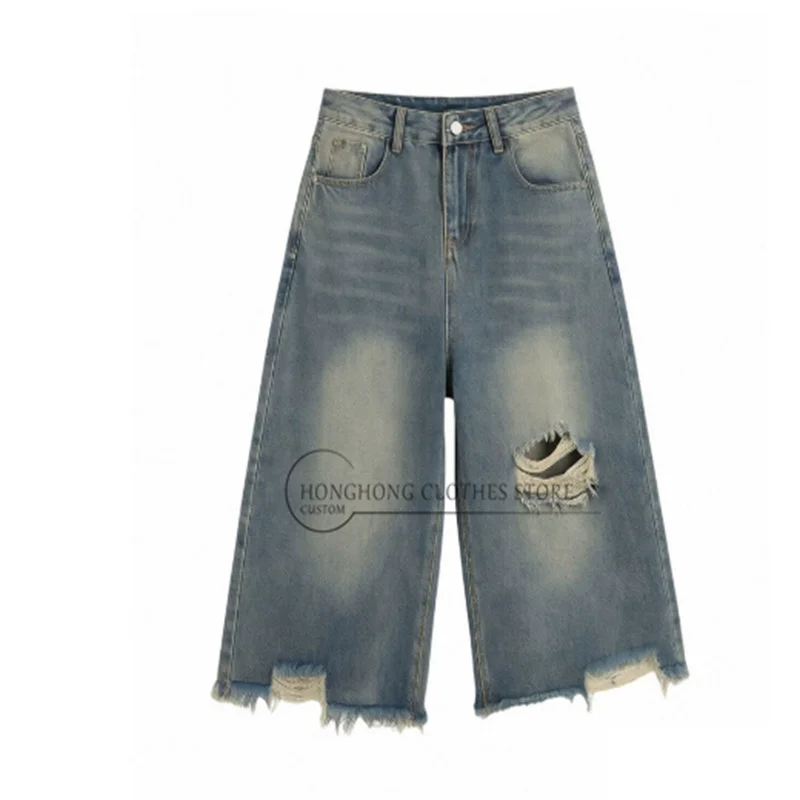 Calças jeans femininas de cinco polegadas, tamanho extra grande, com design moderno e desgastado. Calças soltas femininas adequadas para figuras em forma de pera.