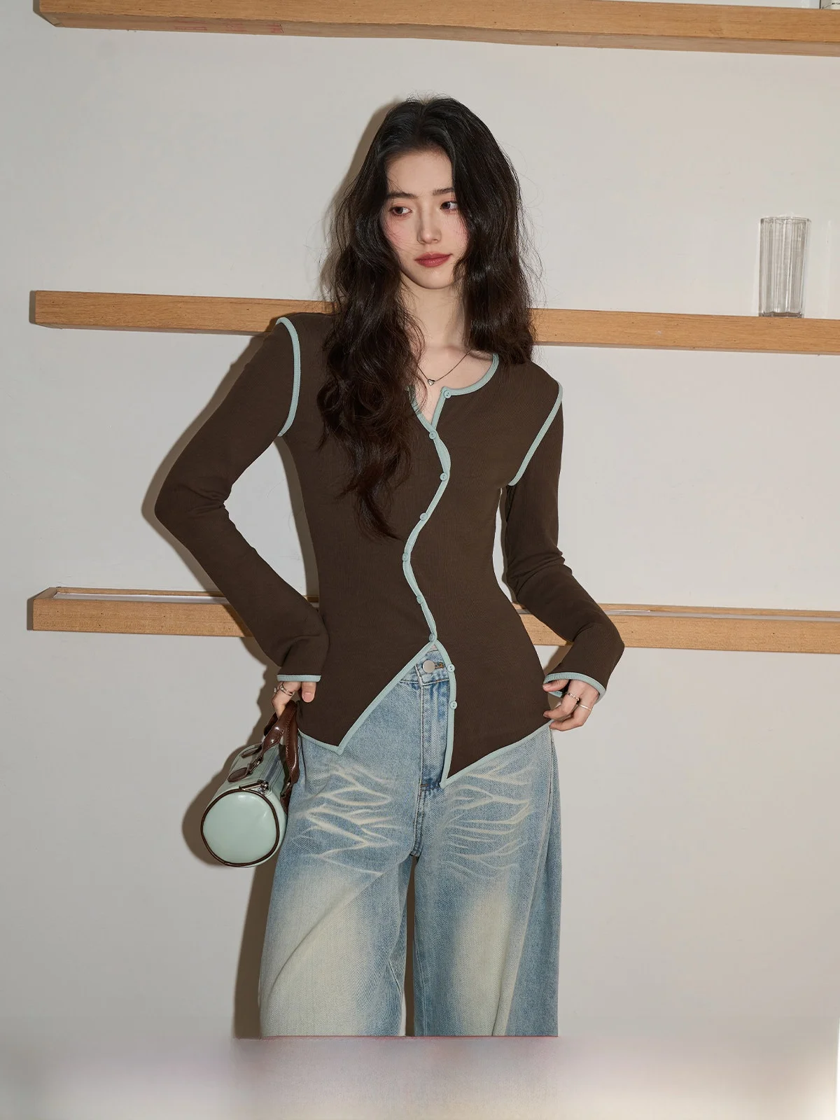 

Коричневый вязаный кардиган с V-образным вырезом и длинными рукавами, женский, весенняя новинка, приталенный крой, асимметричный подол, модный трикотаж