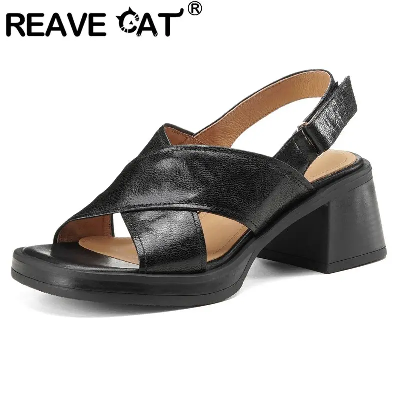 

REAVE CAT, новые женские сандалии из натуральной кожи, новинка 2023 года, повседневная обувь для свиданий из мягкой овчины с круглым носком на блочном каблуке 6 см на липучке в стиле ретро