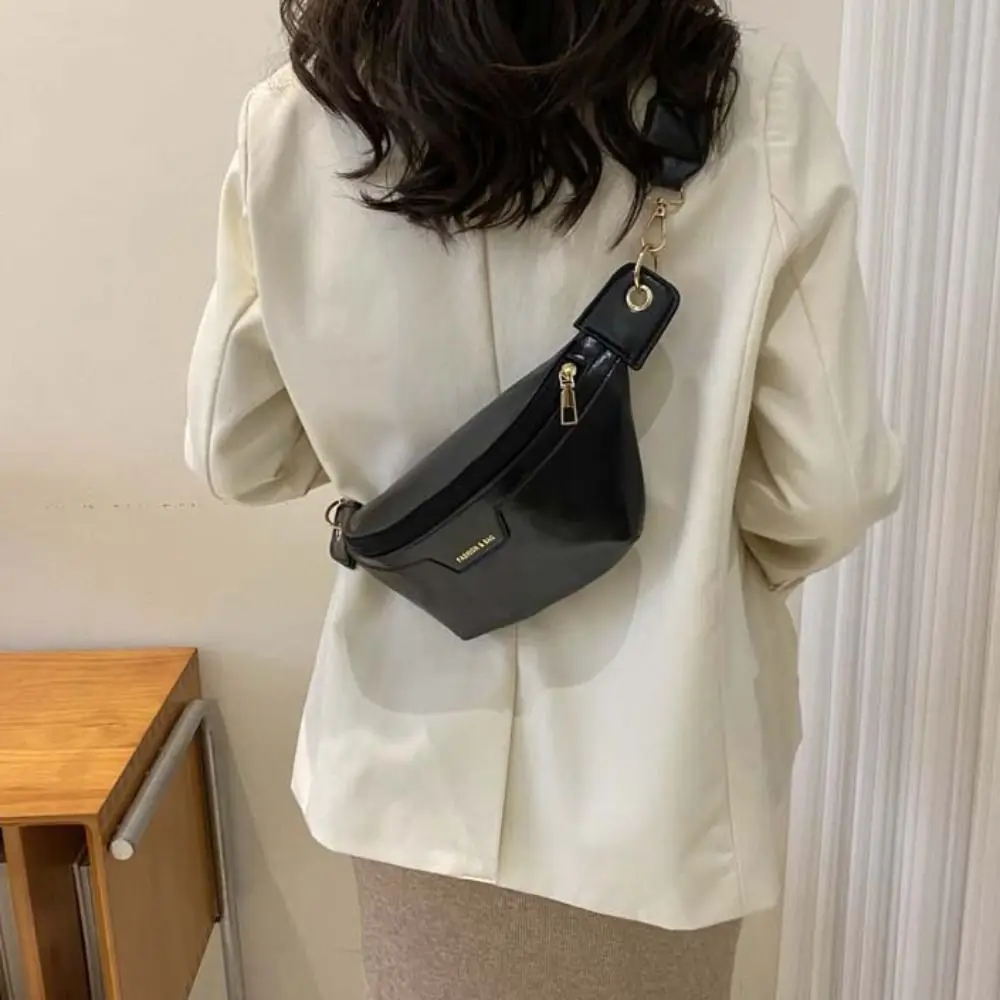 

Cool Fanny Packs PU Chest Bag With Coin Purse Korean Style Crossbody Waist Pack Large Capcity Half Moon Bag Banana Bag Shopping