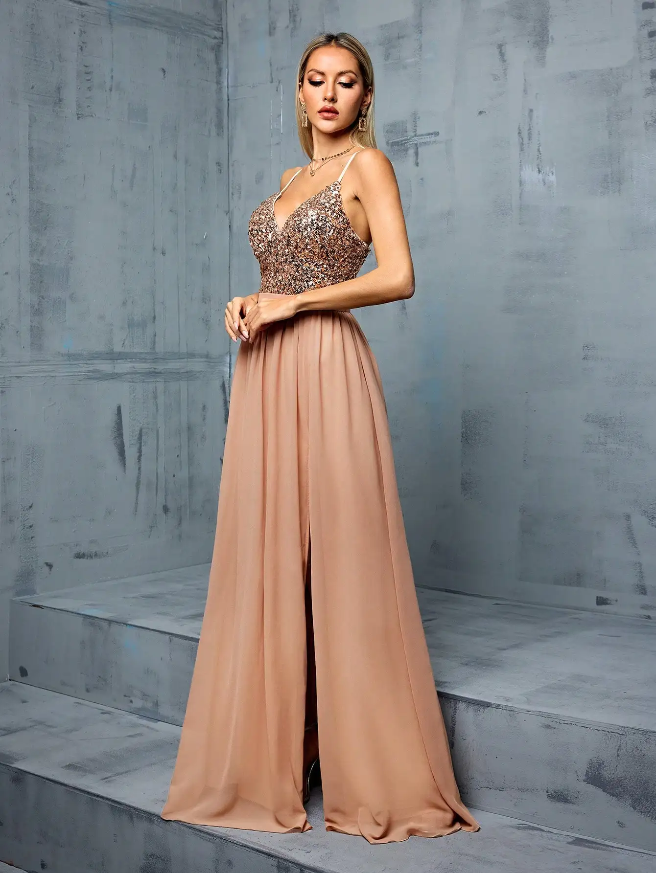 Mgiacy Fine halter Deep V Sequin chiffon split A Full skirt Evening gown PROM dress Party dress Bridesmaid dress