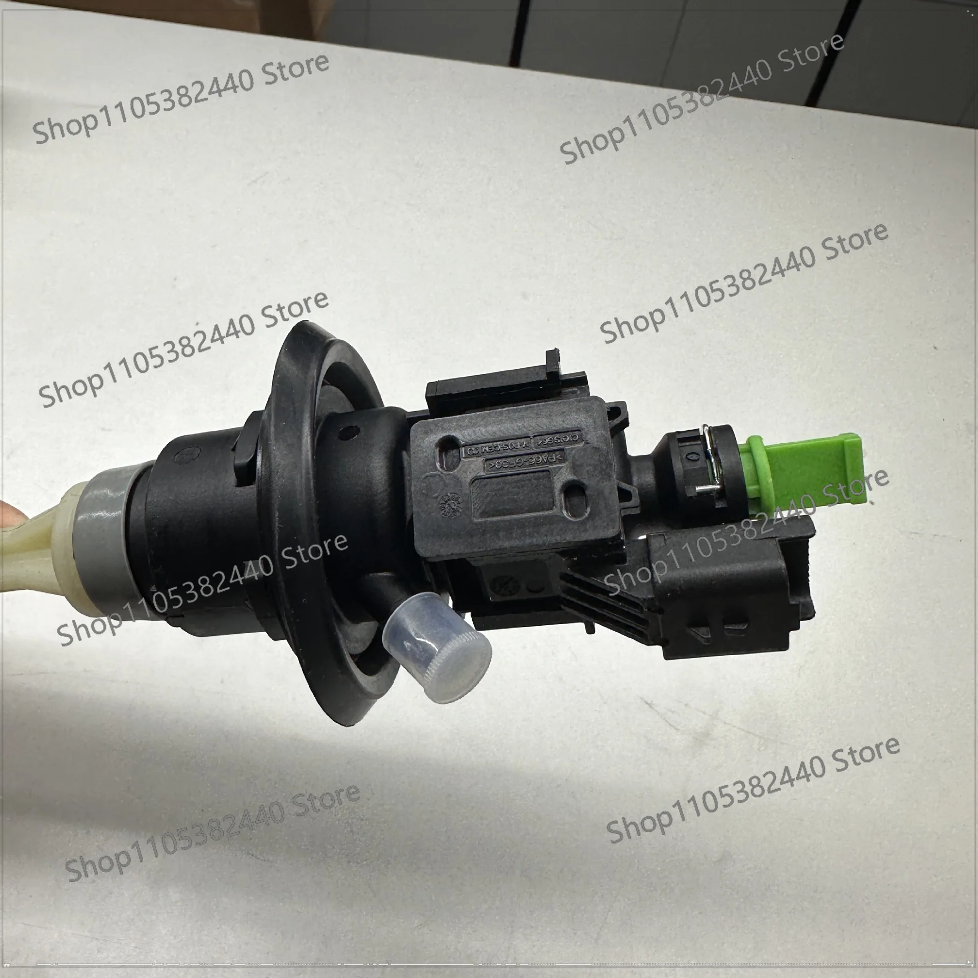 9674259580 9674259680 Clutch Master Cylinder, 3-Pin Connector Replacement for 308 Models