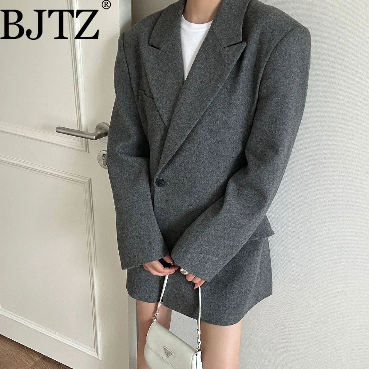 

BJTZ Fashion Woven Wool Oblique Insertion X-shaped Waist Cinching For Women 2025 Autumn Winter New Woolen Blazer Jacket