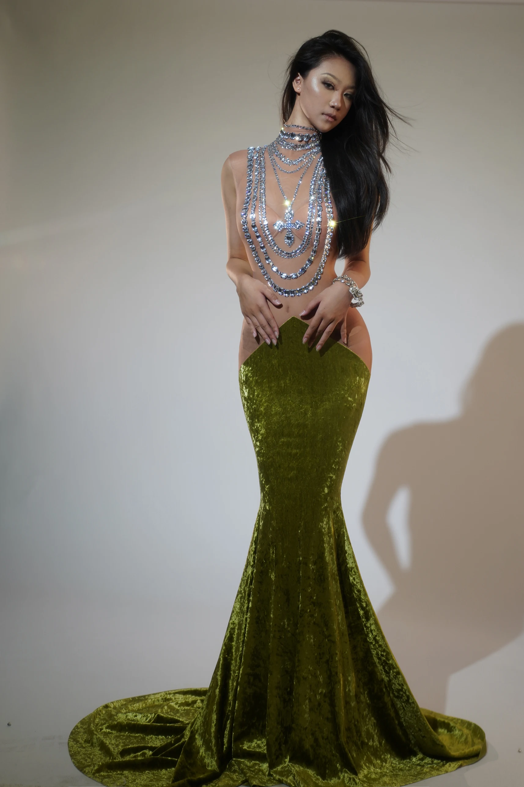 Sparkly Rhinestones Green Velvet Luxury Evening Dresses Women sexy mesh See through party Gala Stage  Mermaid long Prom Gowns