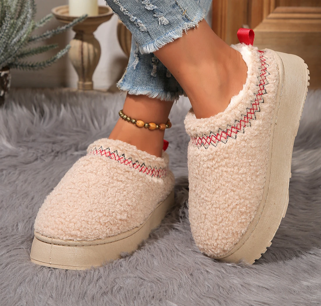 

New Warm Fur Ankle Boots Women Flats Platform Slippers Plush Flip Flops Winter Cotton Shoes for Women Brand Design Snow Botas