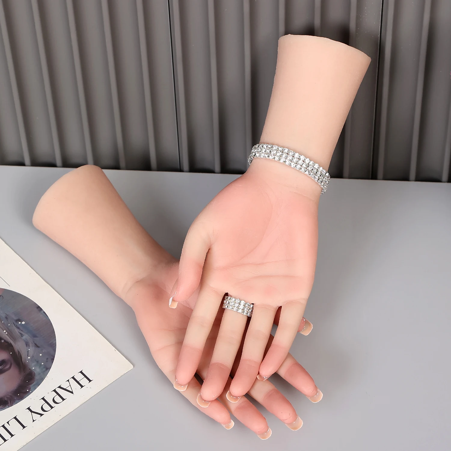 Realistic Silicone Hand Model Female Hands Finger Wrist Bendable for Henna Sketch Art Jewelry Display Fake Nail Manicure Salon view 6