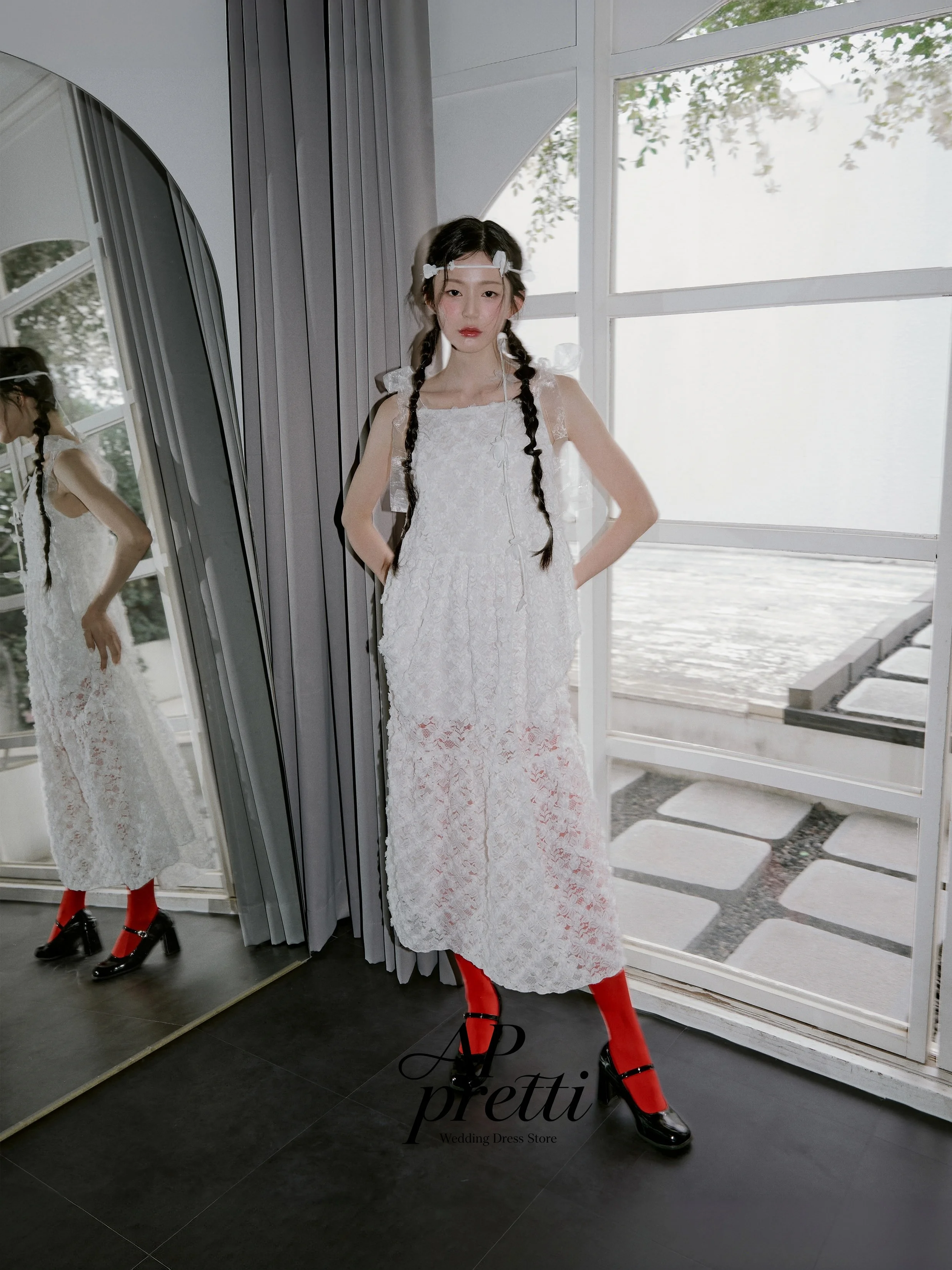 AP pretti Lovely Lace Korea Wedding Dress Photo Shoot Square Neck Customized Sleeveless A-line Tea-Length Bridal Gown 웨딩드레스