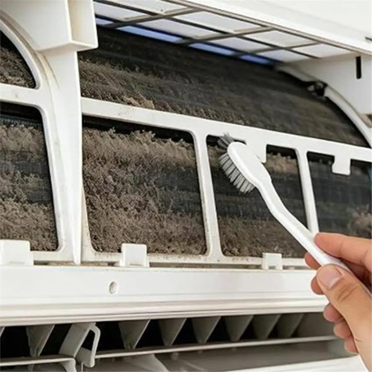 (A02R] AC Cleaning Kit - with , Water- PVC Bag, Brush Set and Extra Fin Comb Send Water Bag