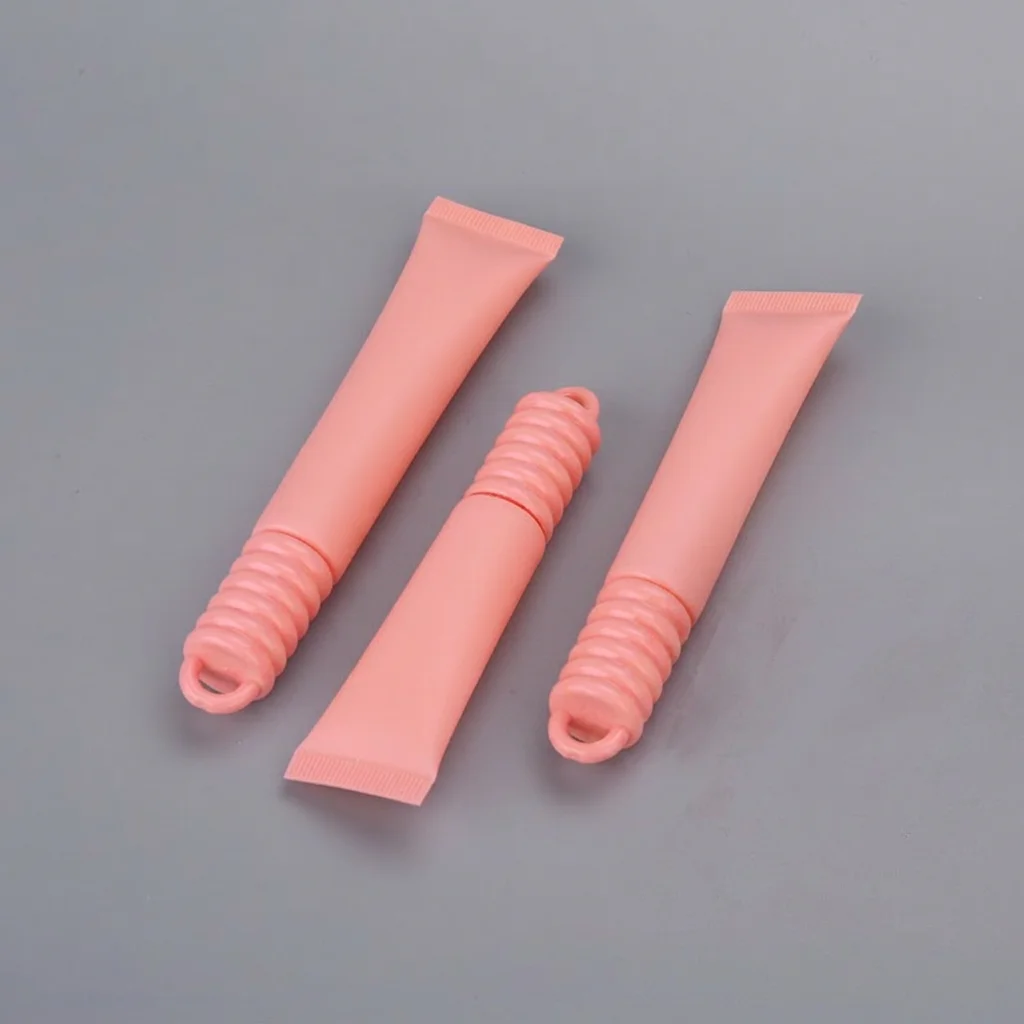 Empty Lip Gloss Tubes Customizable Pink Cosmetic Packaging Lip Balm Tube Leak-Proof Lip Oil Dispenser For Beauty Brands Portable