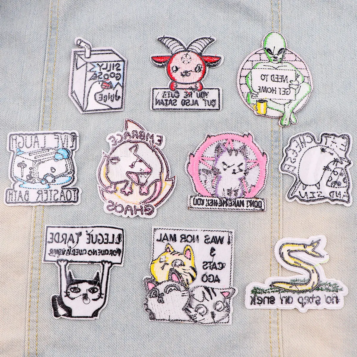 Animals Quotations Embroidery Patch Iron On Patches For Clothing Thermoadhesive Patches For Clothes Jackets Sew DIY Stickers