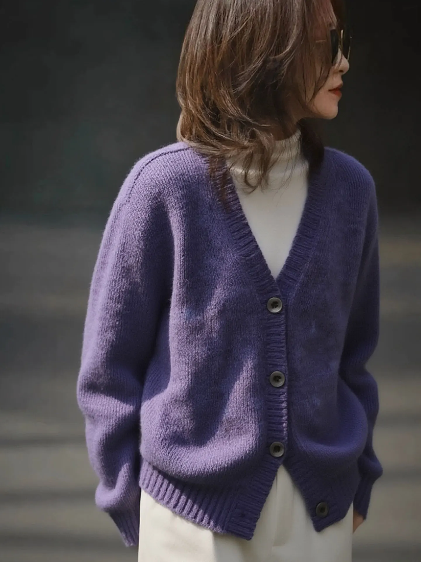 

Ele Long Sve Knitted Sweater V-Ne Loose Fit Faionable Winter 2026 Women's Top Quali Korean Sle Commute Wear