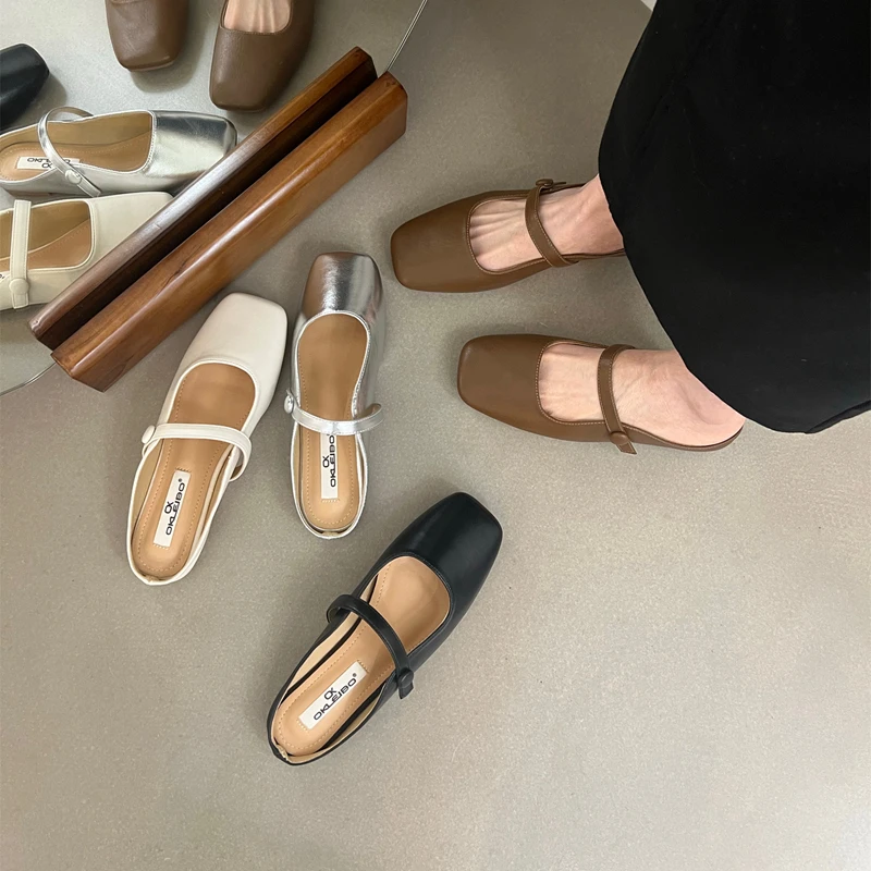 2023 Spring New Women Slipper Fashion Flat Heel Shallow Slip On Ladies Mules Shoes Soft Casual Outdoor Sandal Shoes Zapatillas M