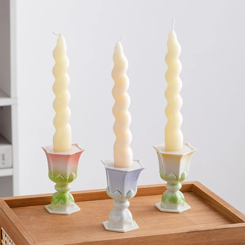 Gradient Lotus Pedestal Ceramic Taper CandleHolder,Vintage Oriental Candlestick Romantic DinnerTable Tabletop HomeDecor Ornament