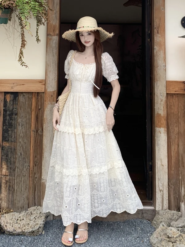 

plus Size Lace Short Sleeve Dress Women's Gentle Style Waist Cinching Slimming Design Summer New Cake Long Skirt Korean Style