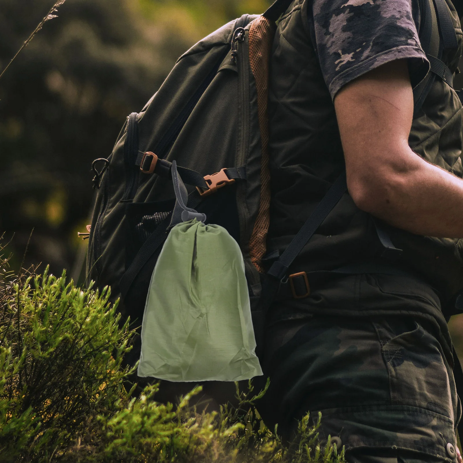 

1Pcs Collapsible Water Bucket for Camping Hiking Drifting Outdoor Activities Foldable Travel Basin Easy Carry Soak