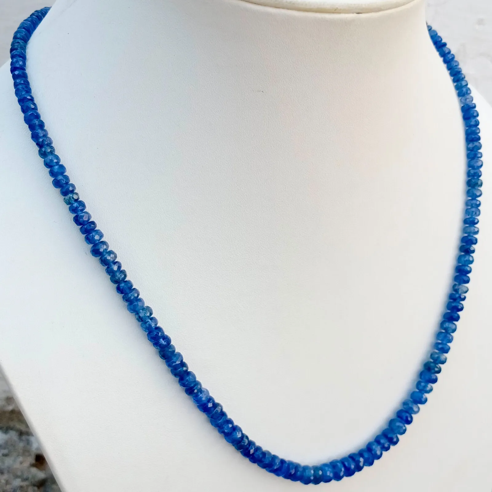 

130 Cts. Natural Burma Blue Sapphire Faceted Beads Necklace Size19" .