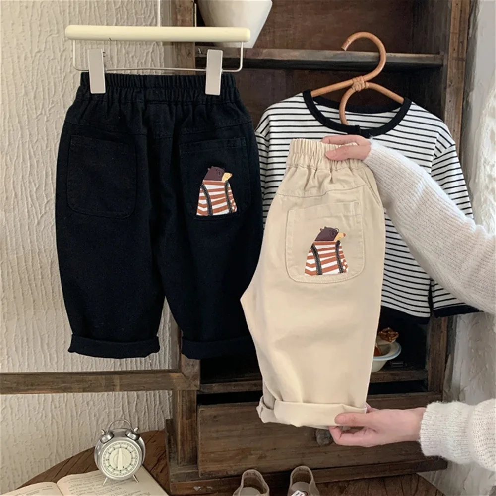 الخريف الفتيان البيج الأسود بانت لملابس الأطفال 2025 جديد طفل أطفال عادية الكرتون نمط بنطلون 1-8 سنة