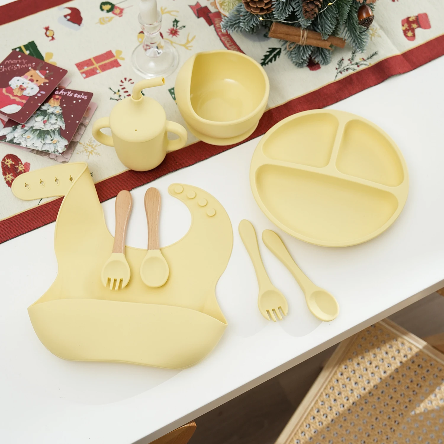 

8PCS Baby Feeding Set Kids Silicone Suction Dishes Plate Straw Cup Waterproof Bib Learning Spoon Fork Utensils Tableware