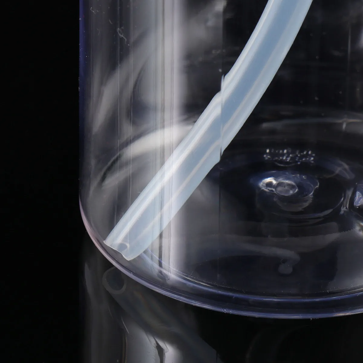 

Набор из 4 многоразовых пластиковых флаконов-диспенсеров по 500 мл для лосьона, портативные дорожные бутылочки для шампуня и туалетных принадлежностей для дома и путешествий