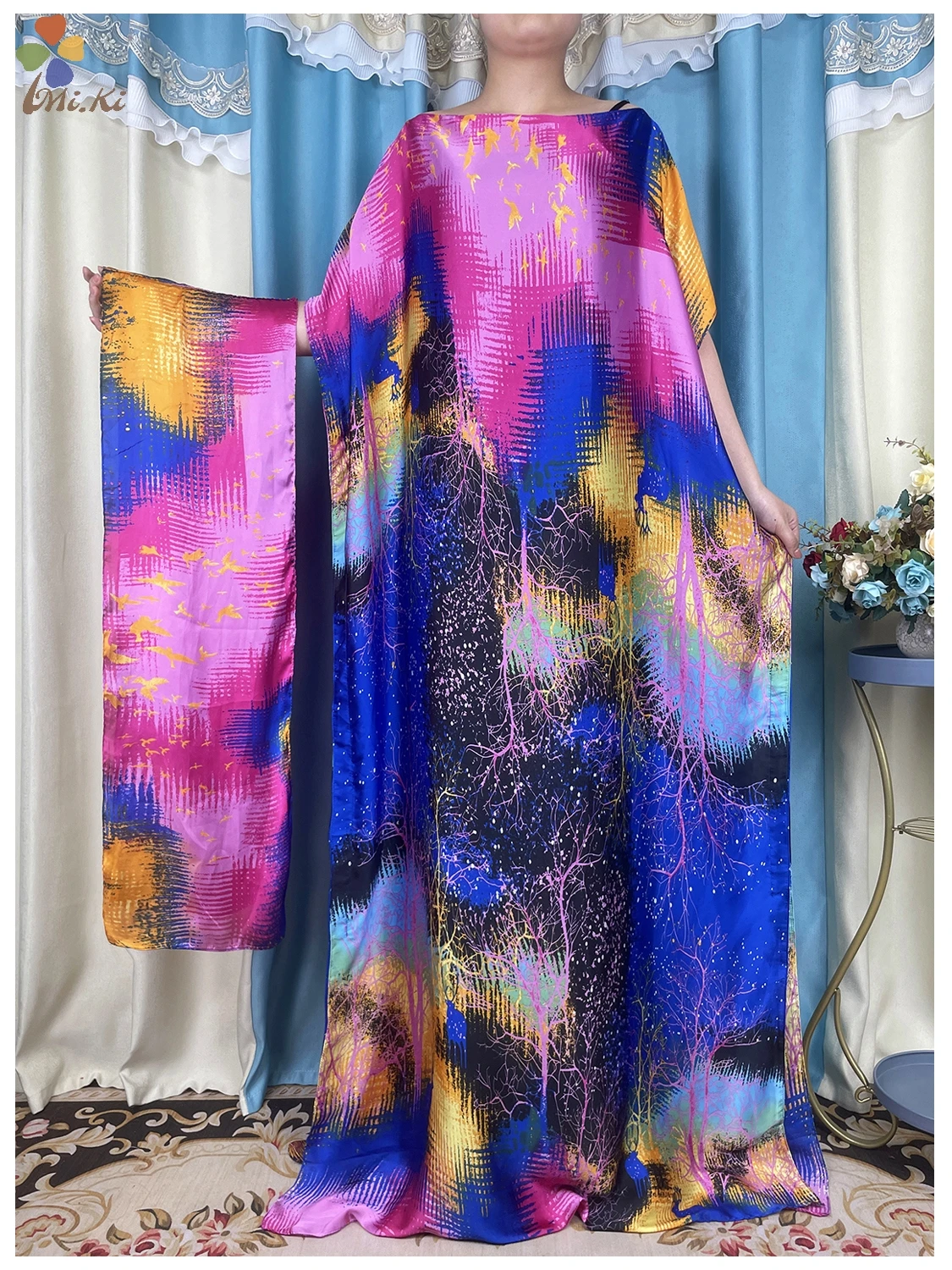 Hot Selling New African Abayas Women Silk Printed Soft Loose Robe Muslim Dress Dubai Maxi Party Evening Dress Islamic Clothing