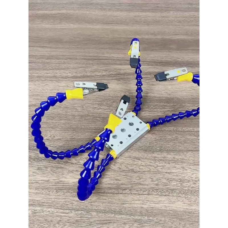 Lötkolbenhalter, Werkzeug für die Reparatur von Leiterplatten und Schweißarbeiten, sowie eine Tischschraubstock-Lötstation mit Aluminiumlegierungssockel und 4/6 flexiblen Armen. – Detail 5