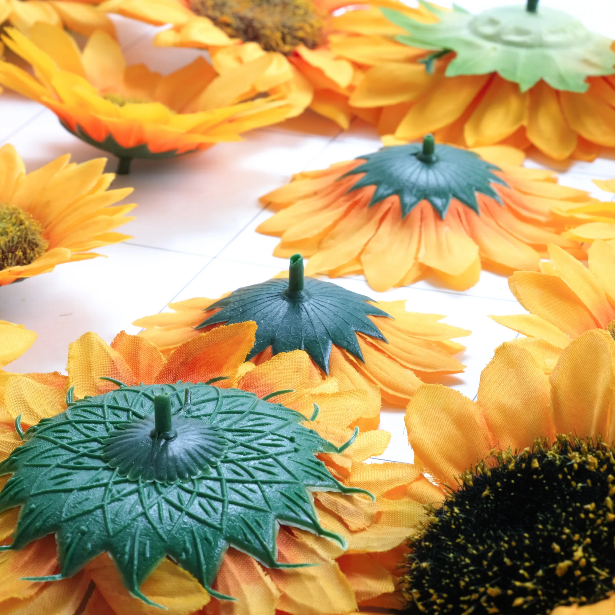 10/100PCS Artificial Silk Flower Head Fake Sunflower For DIY Crafts Bouquets Wreath Corsage Cake Topper Decor Faux Flower