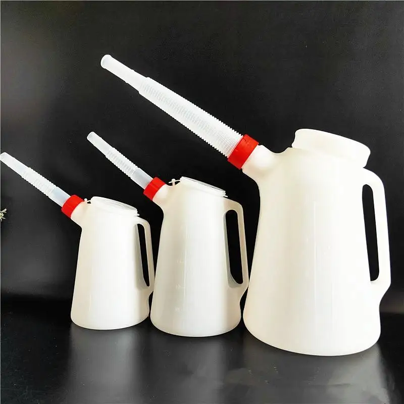 1Pc Universal 1.2/2/3/4/5 Litre Garage Oil Fuel/Oil Measuring Jug With Long Spout For Car Motorcycle Plastic Oiler Oil Pot
