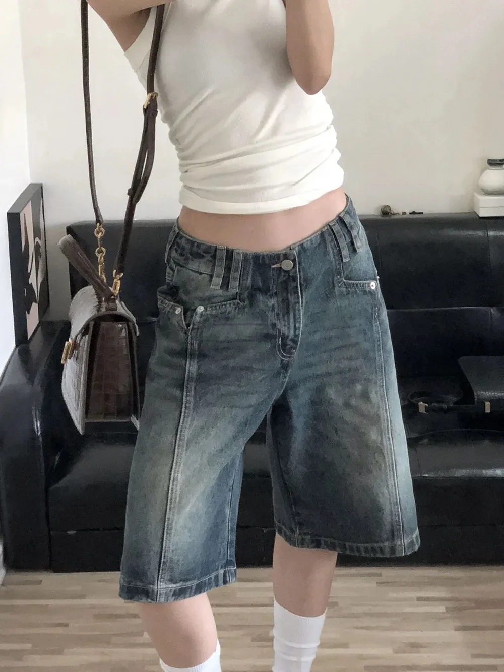 

Women's Fashion Baggy Blue Denim Shorts Vintage Street Style Wide Leg Capris Female High Waist Straight Kenn-length Jeans