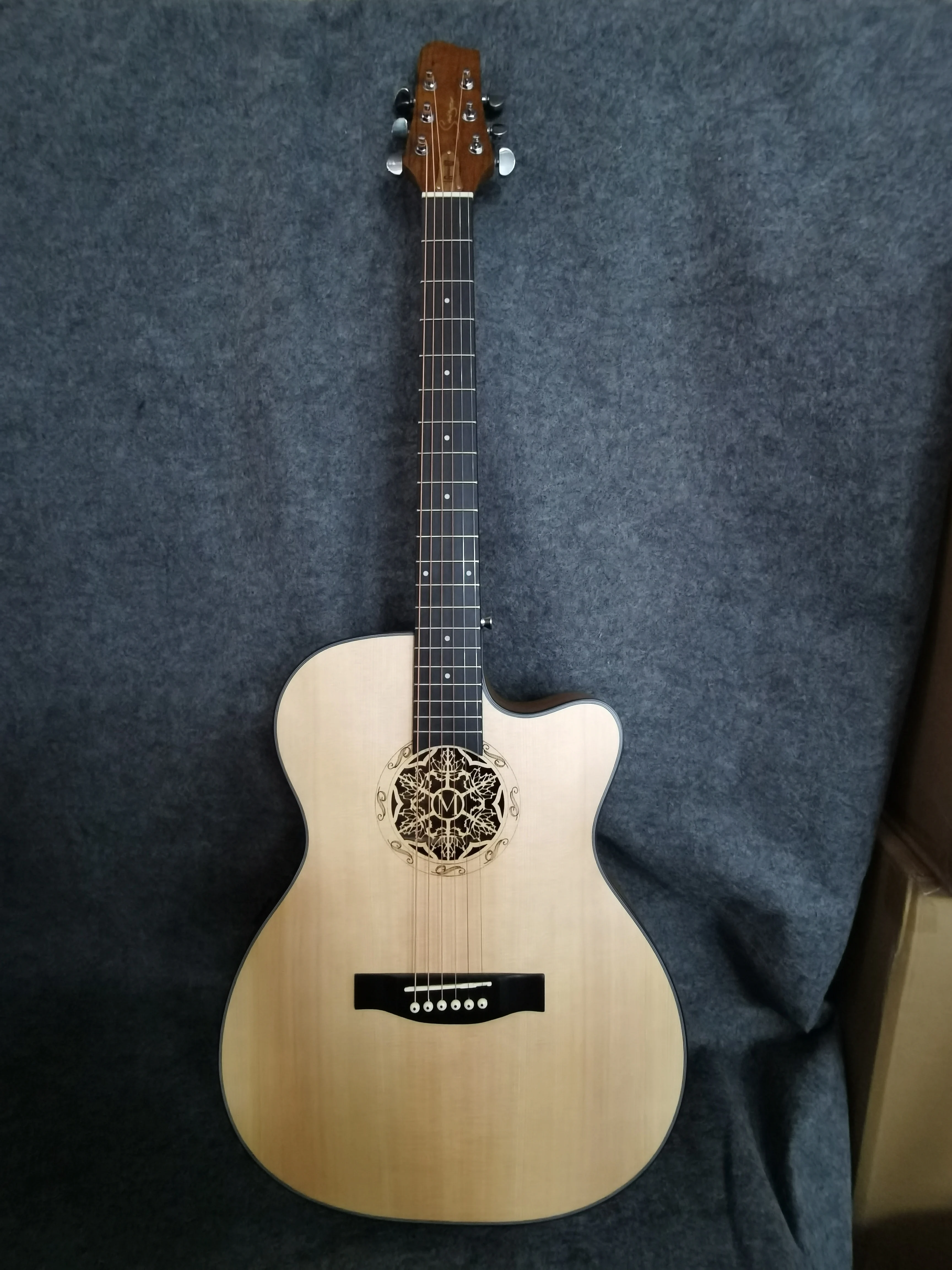 

High Quality 40" Classical D Beautiful Brand New Rare Acoustic Guitar Real Photos Handmade Folk Acoustic Electric Guitar