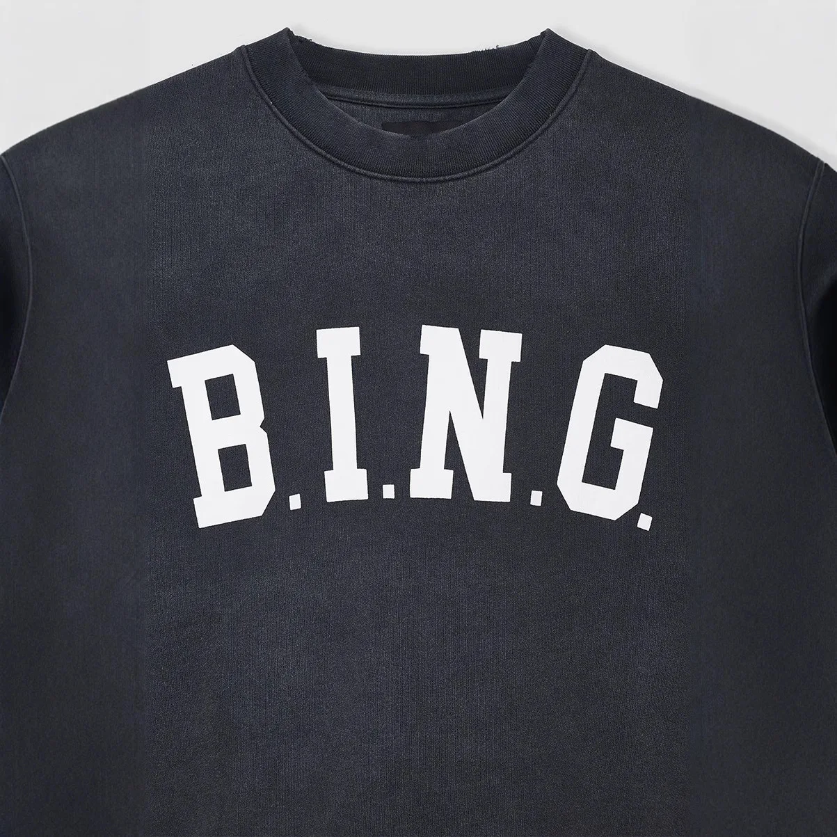 الخريف والشتاء رسائل أمامية جديدة بينغ الطباعة غسل المياه المقلية اللون ثقوب فضفاضة المرأة سترة