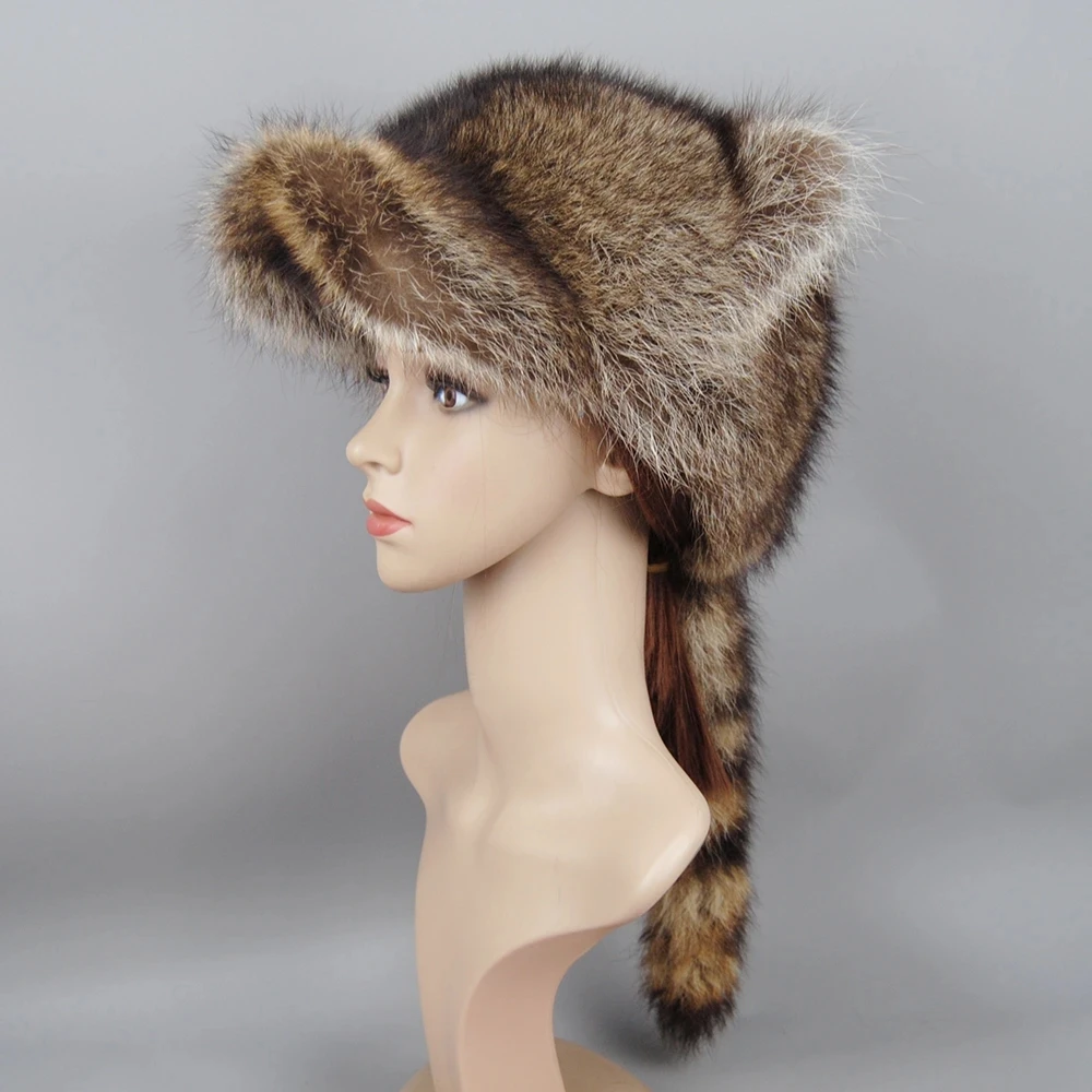 New Lady Real Raccoon Fur Cap Women Natural Raccoon Fur Caps Ushanka Hat for Winter Thick Warm Ear Fashion Bomber Pom Pom Hats