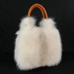 Soft Touch Fashion Fur Bag Women's Luxury Fox Fur Plush Tote Bag Winter Cowhide Hand Handle Single Shoulder Fur Bag