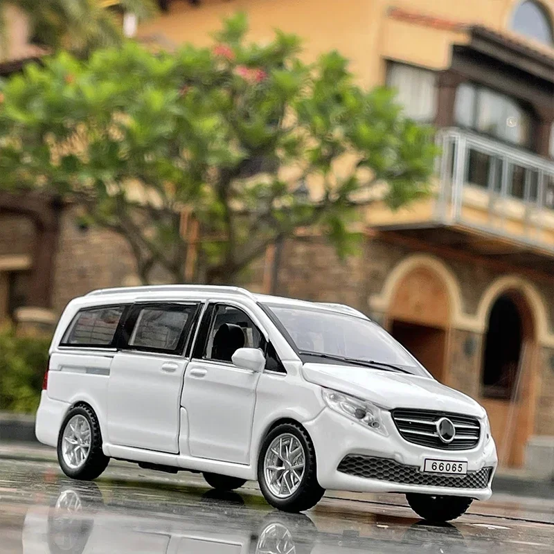 1:32 V260 Diecast Business MPV liga modelo de carro som luz puxar para trás carro simulação menino brinquedo decoração