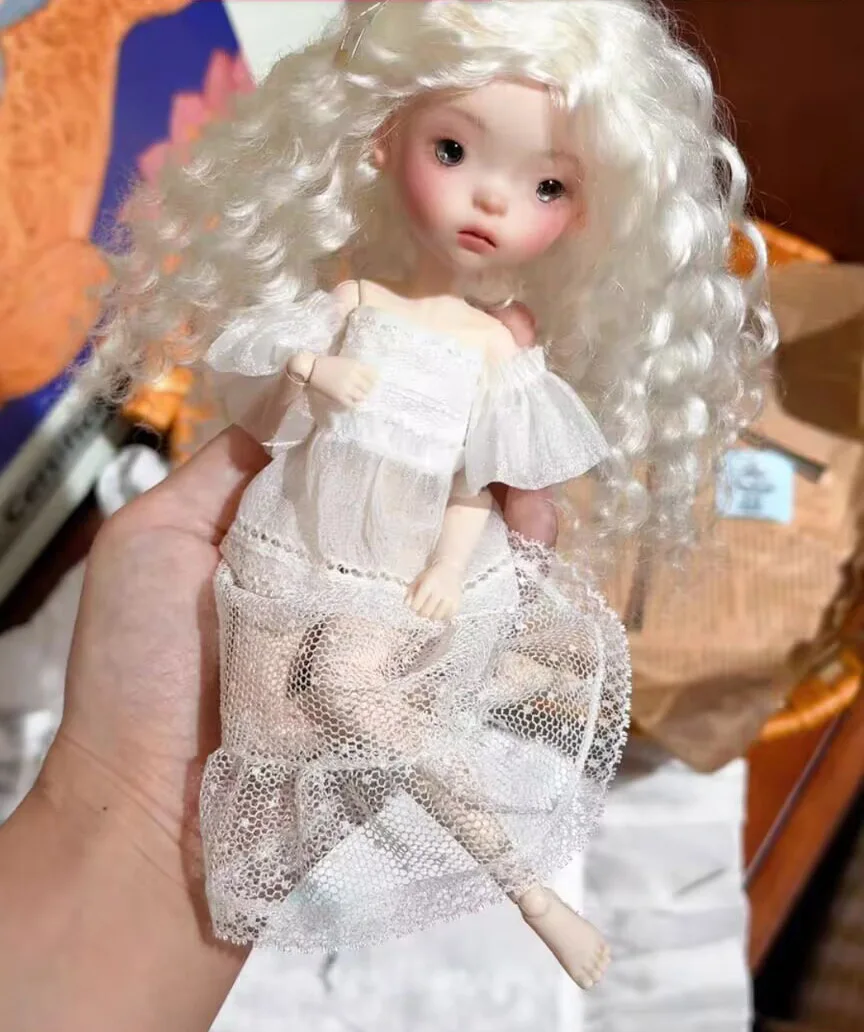 

3pcs white classic style Blythe/landoudou Bralette/Glove /Skirt (Fit for Lulu,ymy24,Ob22,24,26,zone, Jenny)