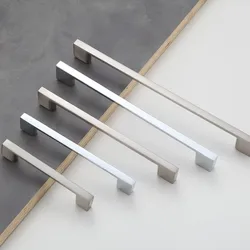 Furniture Handles Bright Chrome Cupboard Wardrobe Pulls Solid Aluminum Kitchen Cabinets Pulls Handles for Cabinets and Drawers