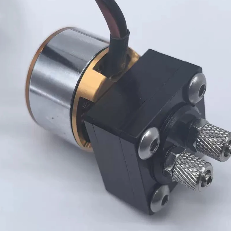 

1/14 Масляный насос с грязевой головкой, прицеп, самовсасывающий масляный насос с грязевой головкой, масляный насос со стальной шестерней