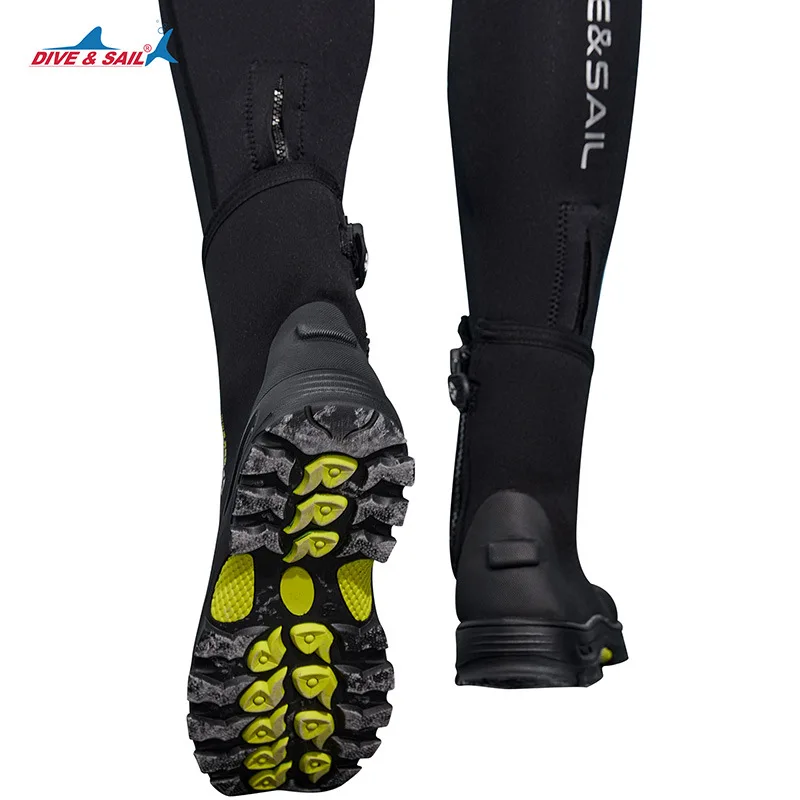 

2026 High Upper Diving Boots 5MM Men Women Anti Slip Vulcanized Snorkeling Surfing Shoes With Side Zipper Warm Fish Shoes