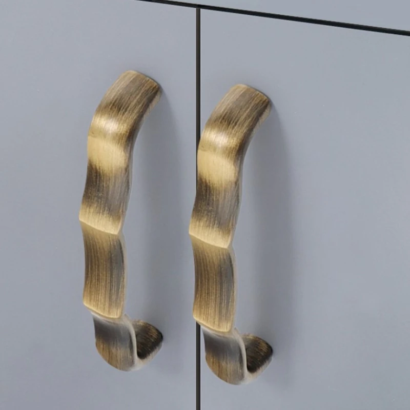 Retro Antik-Bronze Messing Schrankgriffe für Garderobe, Schuhschränke, Schubladen und Küchenzubehör – Detail 3
