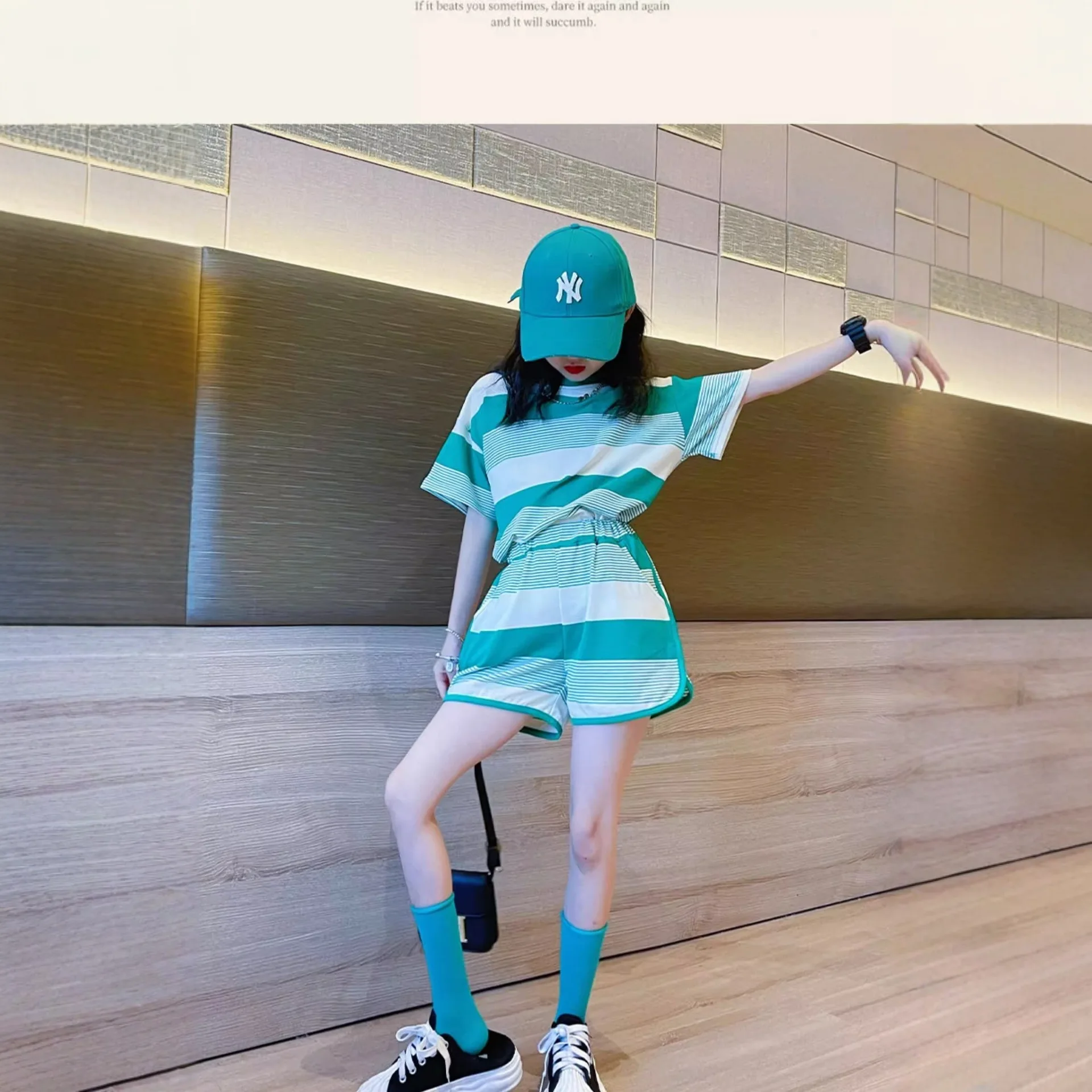 Girls Summer Striped Short Sleeve Two-Piece Set Loose Fashionable Sporty Casual Korean Style Polyester Fiber B Class Safety