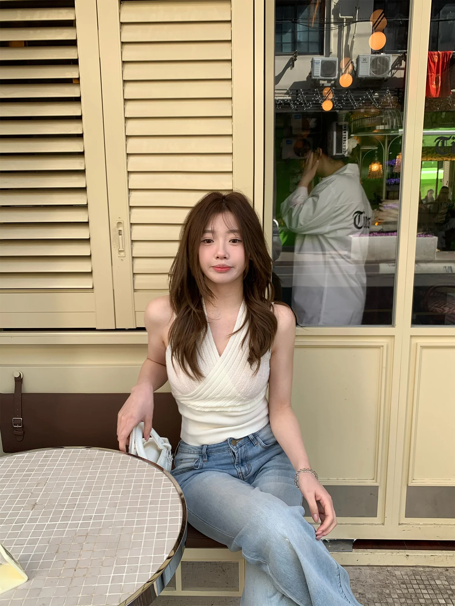 

OKJJ White Design Cross V-Neck Sleeveless Knitted Top Women's Sexy Slimming Waist-Cinching Versatile Base Layer Shirt