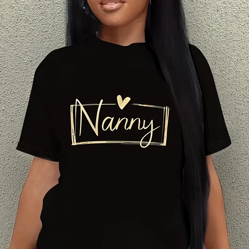 Nanny with Heart Symbol Print Women's Plus Size T-Shirt 100% Cotton 220g