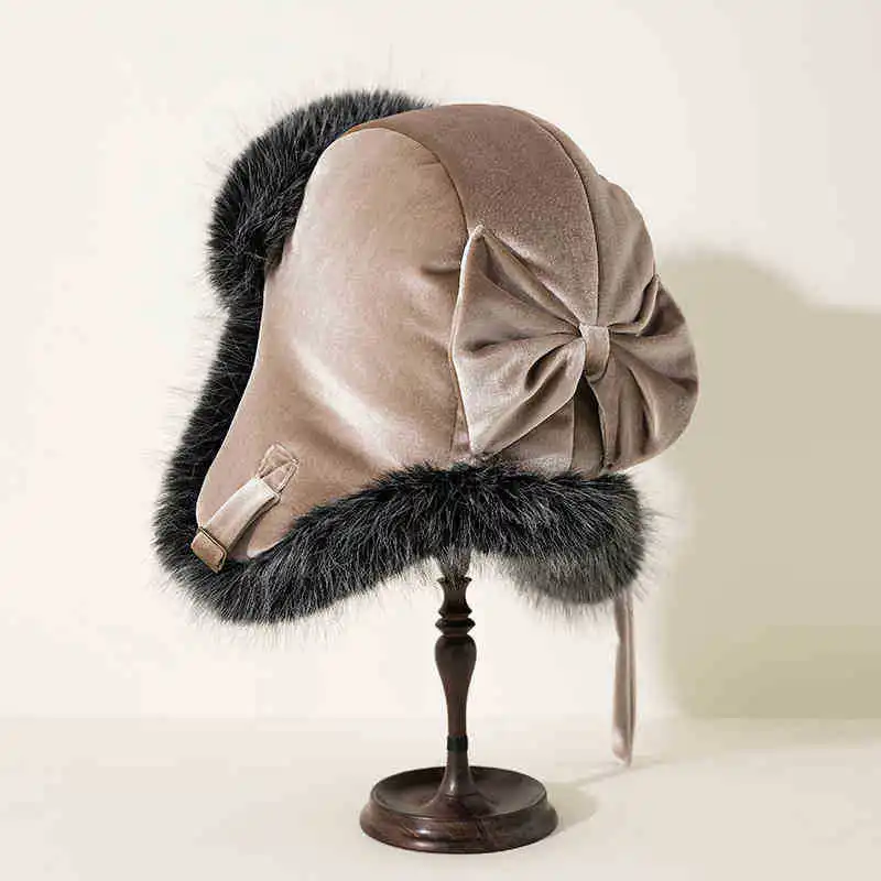 

Корейская бархатная шапка-бомбер с бантом, зимняя бархатная утолщенная теплая шапка для защиты ушей, холодная теплая ветрозащитная северо-восточная шапка