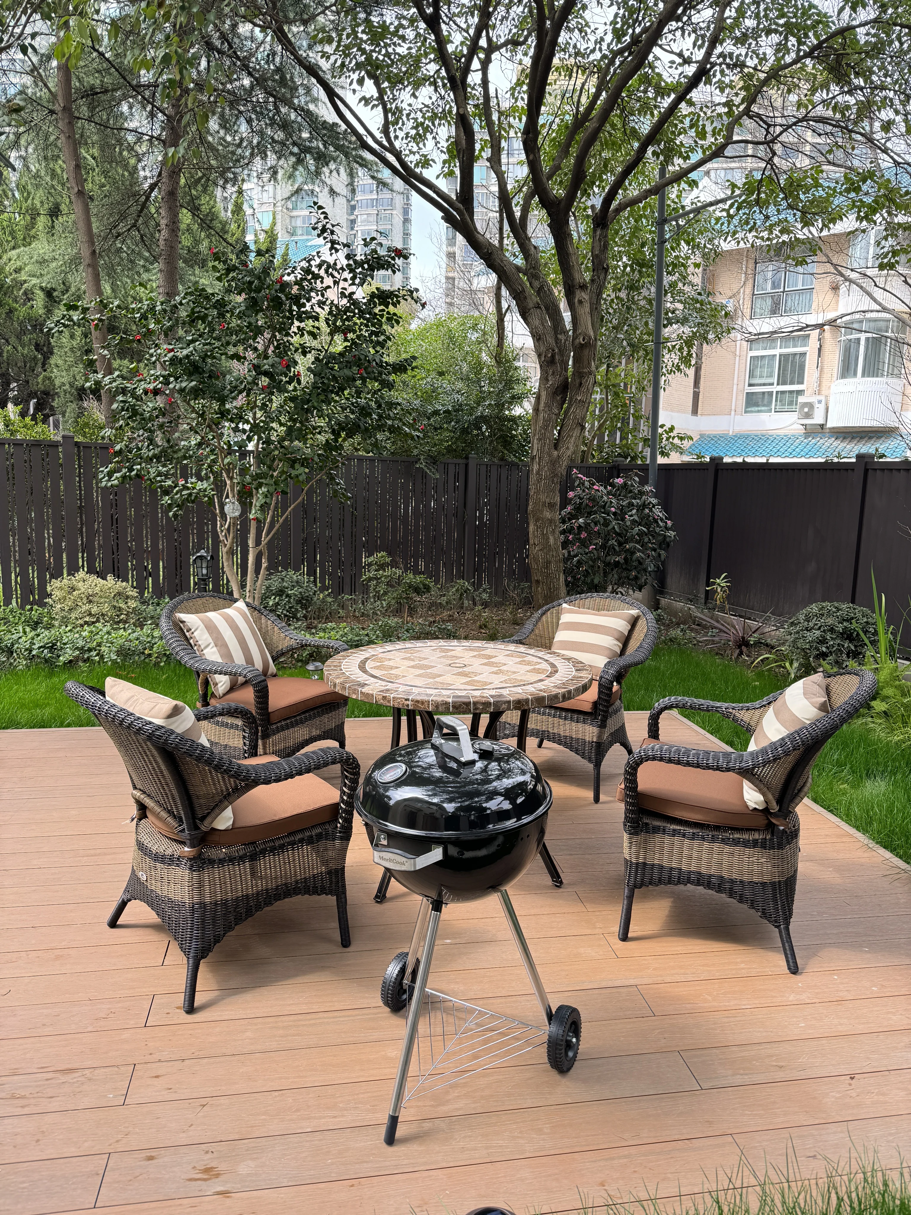 Outdoor rattan chair tea table, waterproof and sunscreen balcony, home open-air garden leisure combination