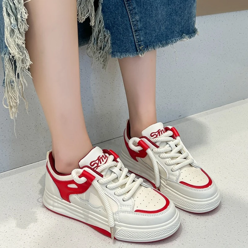 Ladies Shoes 2023 Lace Up Women's Vulcanize Shoes New Platform Casual Sports Shoes Female Fashion Flat Versatile Women Sneakers