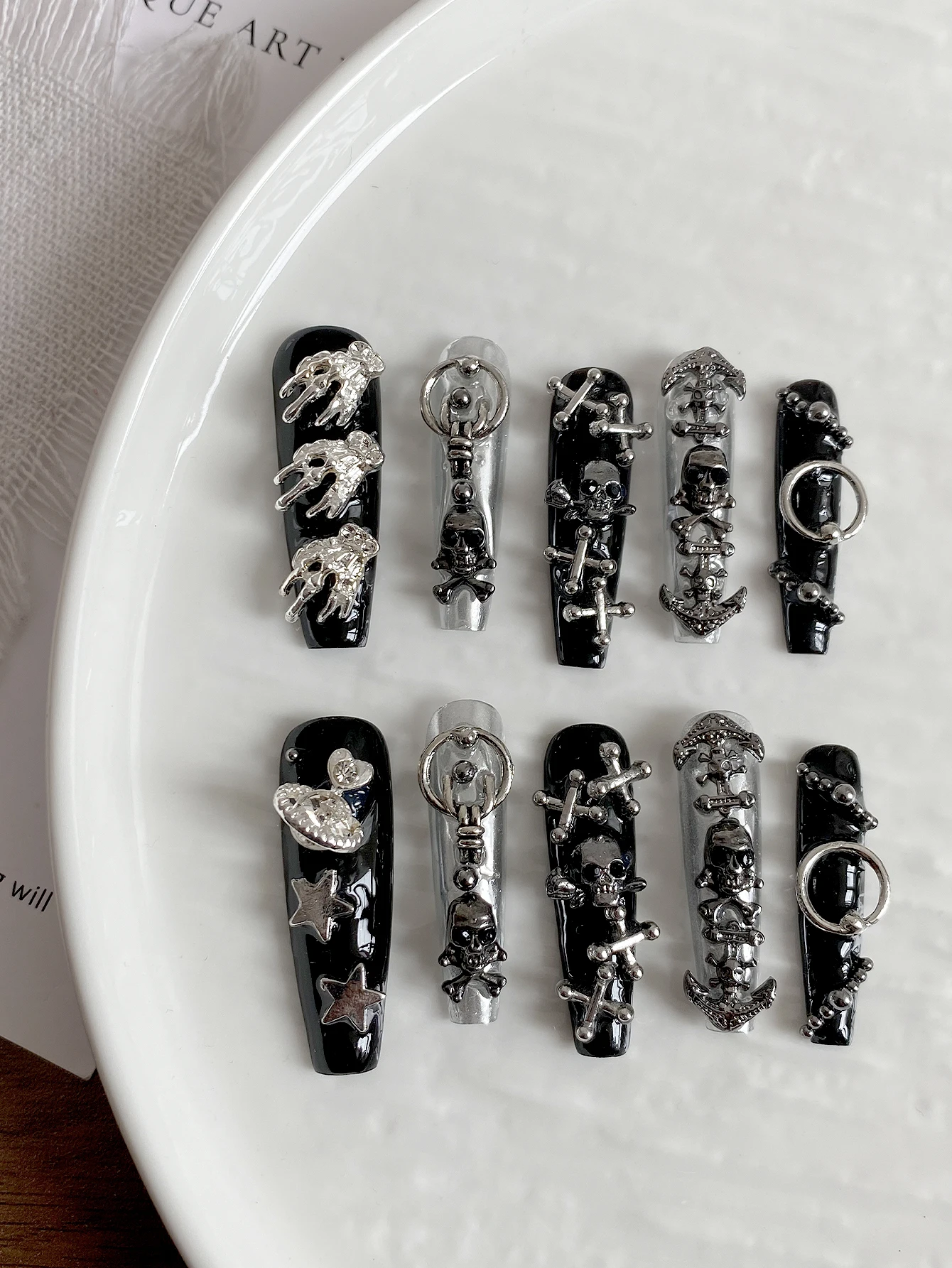 Punk Gothic Press‑On Nails, Long Coffin Shape False Nails, Black Silver Contrast, Metal Skull, Bone, Ring & Heart Ornaments