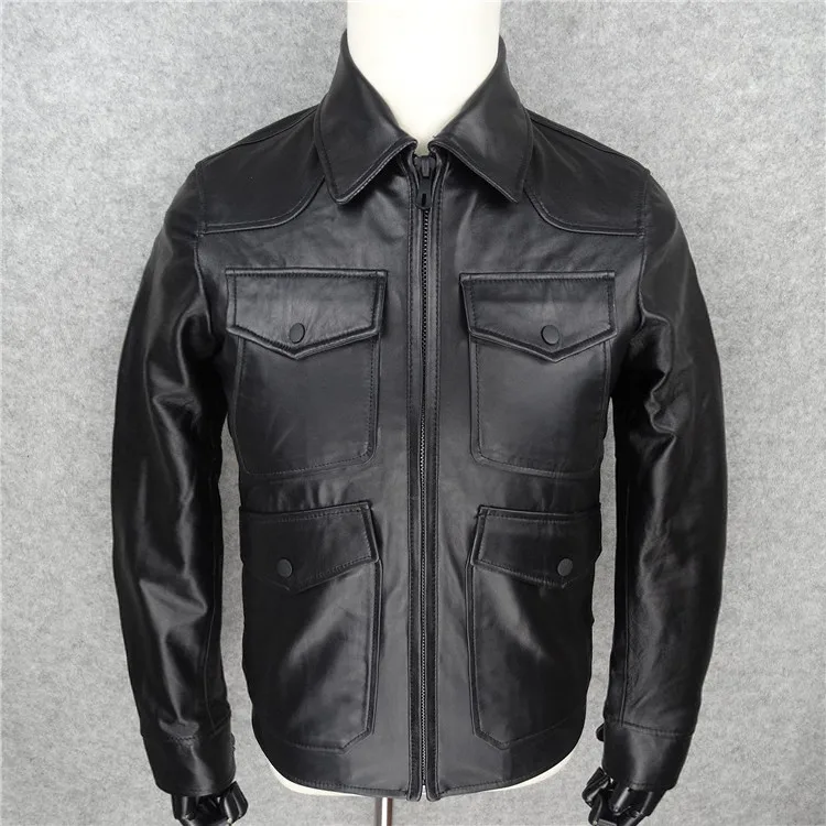 

The first layer of sheepskin leather leather jacket is a slim and thin short leather jacket with multiple pockets and lapels.