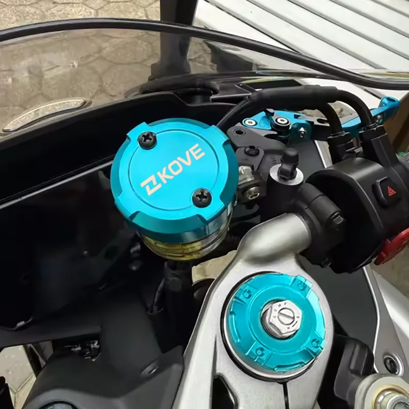 Für KOVE 800X Pro (nicht Rally) 2025 2026 Motorradzubehör: Abdeckung für den vorderen Bremsflüssigkeitsbehälter, Öltanksocke – Detail 2