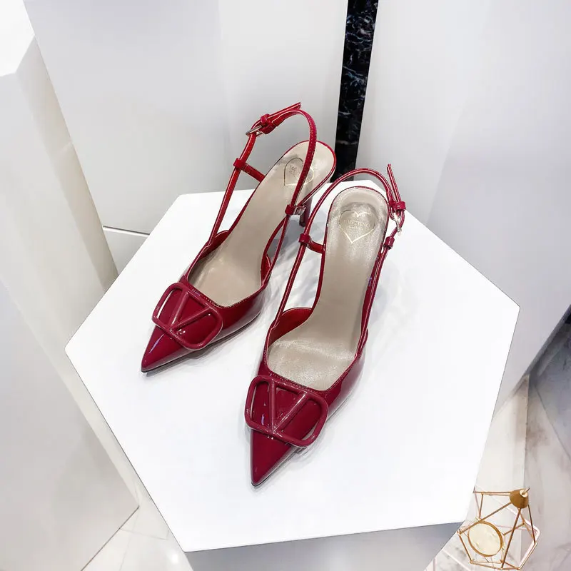 2026 New Diamond High Heel Sandals with Elegant Banquet Shoes, Pointed High Heels, Straight Strap Sandals