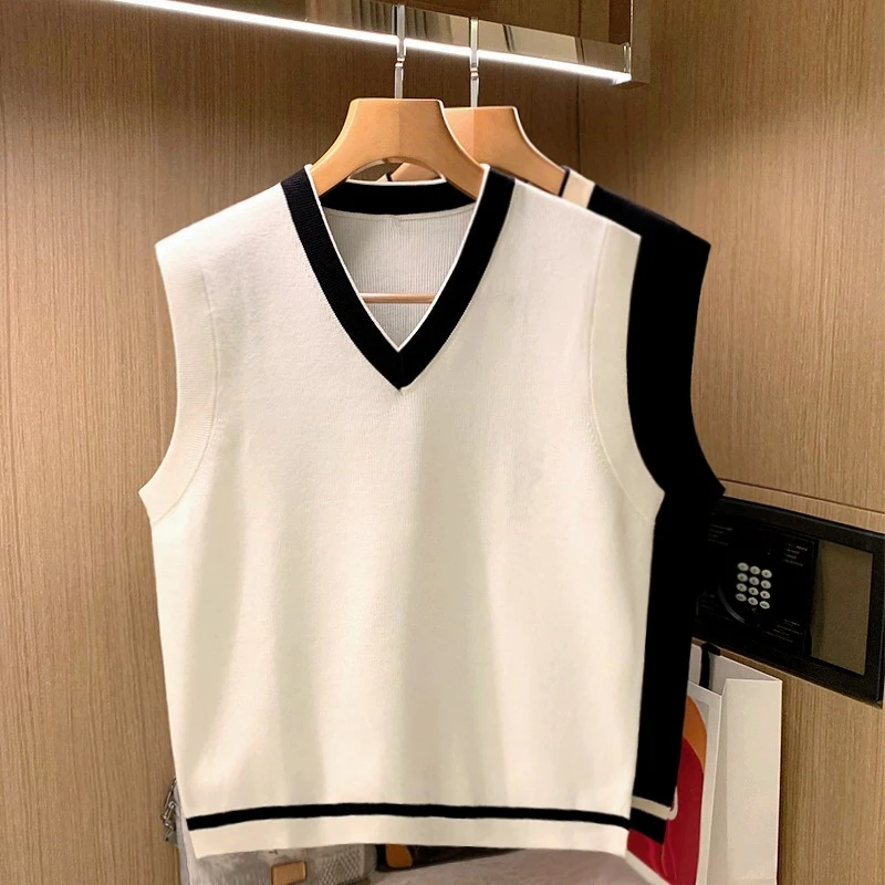 

Sweater Vest Men Loose Contrast Color Knitted V-neck Student All-match Basic Tops Harajuku Sleeveless Jumpers Korean Trendy F142