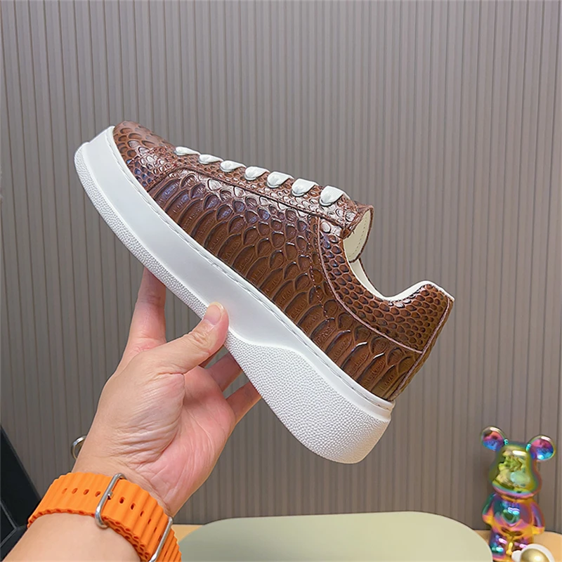 للجنسين البني منصة أحذية رياضية الرجال التمساح نمط الدانتيل متابعة جلد البقر جولة تو منخفضة أعلى حذاء كاجوال لوكس حذاء مسطح اليدوية #6